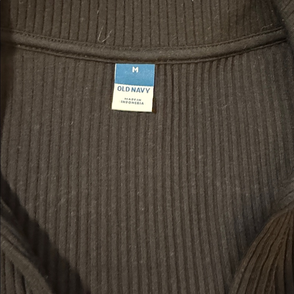 Old Navy Black Ribbed Top - Picture 3 of 5